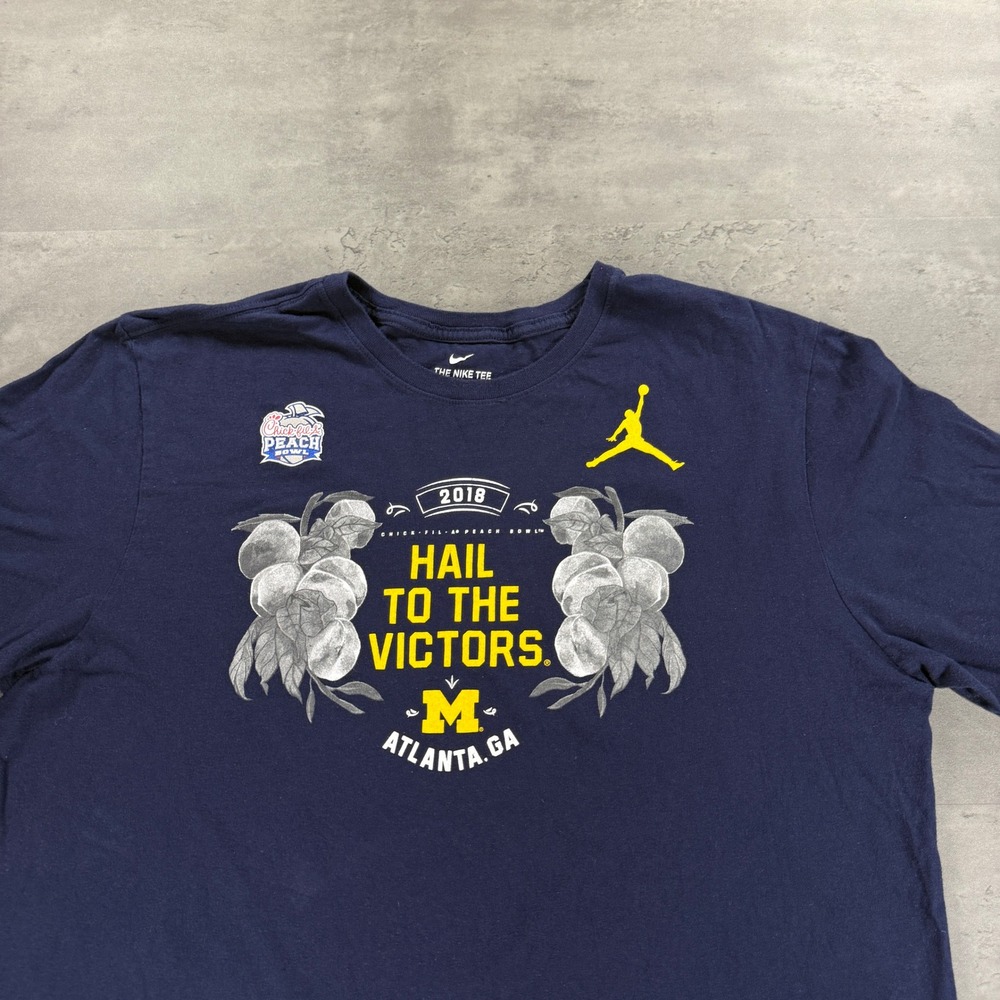 Air Jordan Nike Michigan T-Shirt Mens XL Navy NCAA Football Peach Bowl 2018 EUC